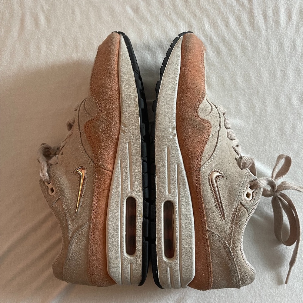 Nike Air Max 1 Premium SC Guava Ice SIZE 7.5